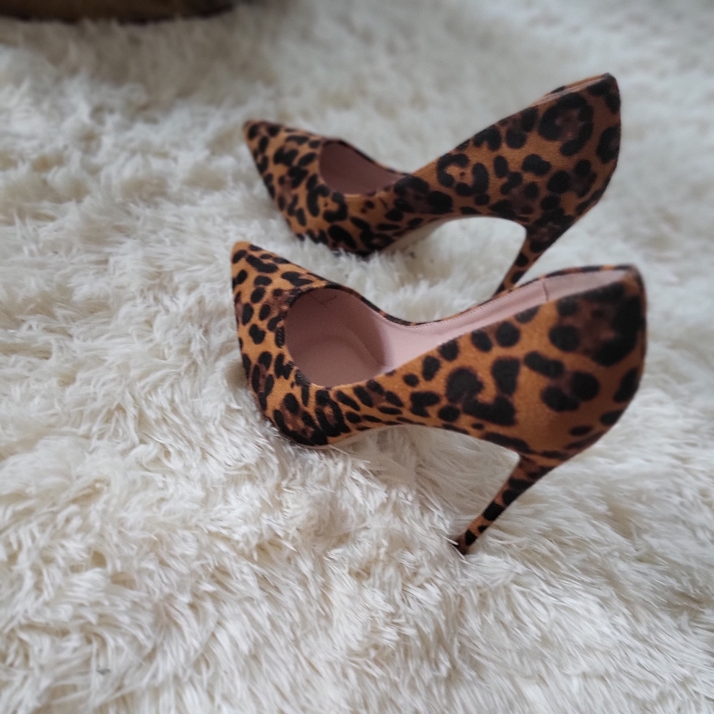 Stilletos